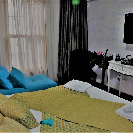 The Trip Old 3* Стамбул