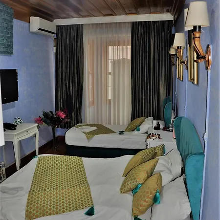 The Trip Old Стамбул