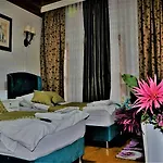 The Trip Old Hotel Istanbul